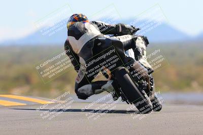 media/Oct-09-2022-SoCal Trackdays (Sun) [[95640aeeb6]]/Turn 9 Backside (120pm)/